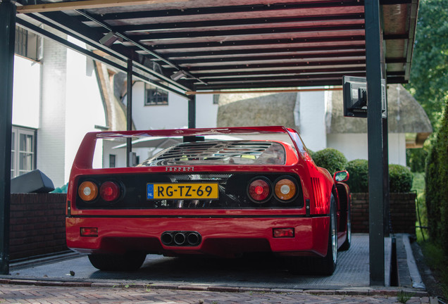 Ferrari F40