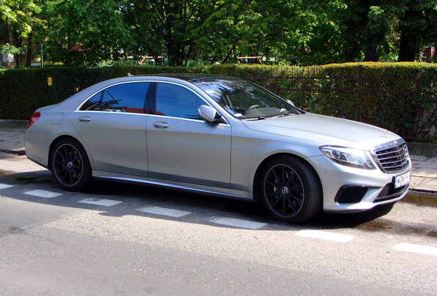 Mercedes-Benz S 63 AMG V222