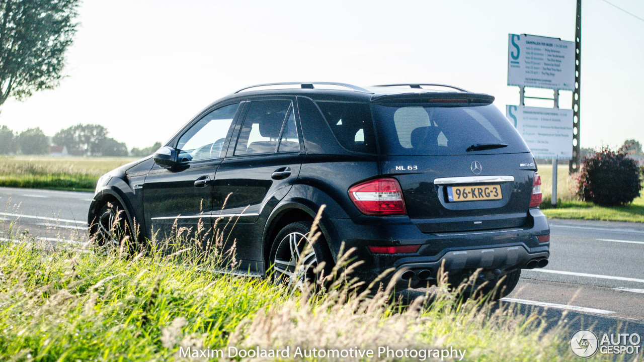 Mercedes-Benz ML 63 AMG 10th Anniversary