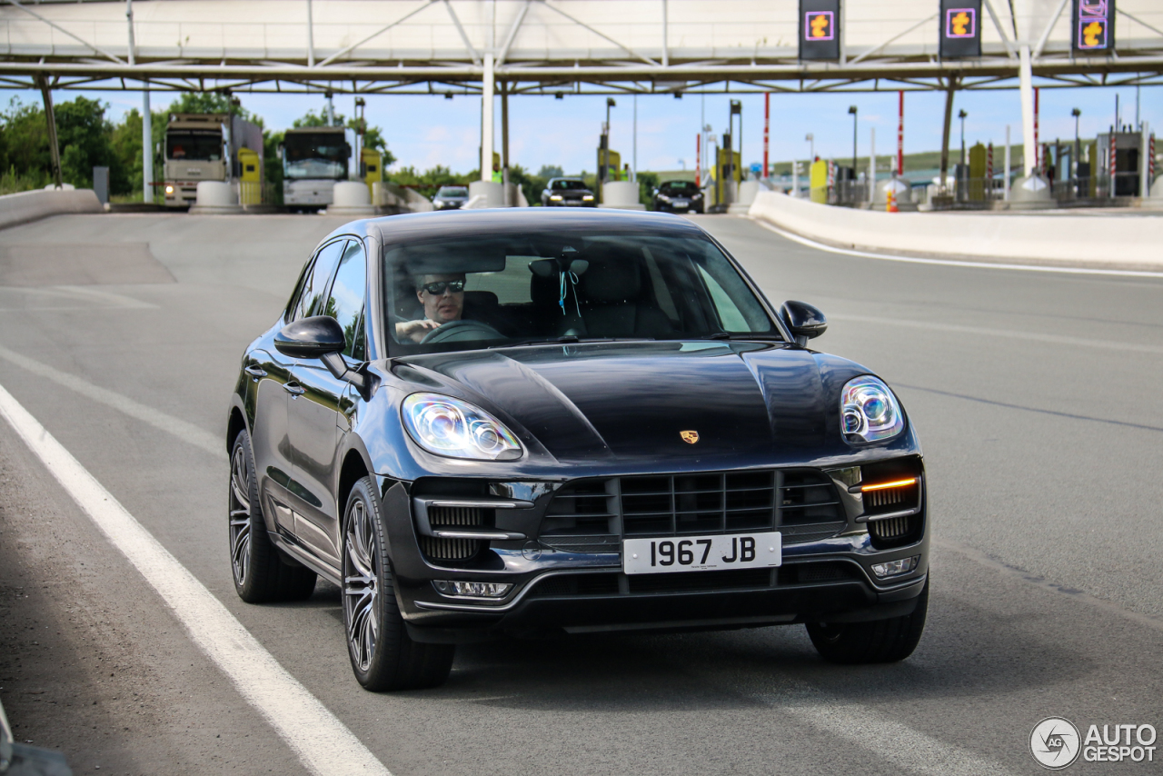 Porsche 95B Macan Turbo