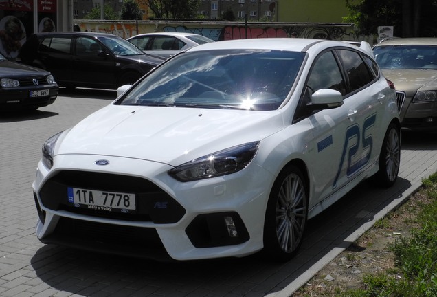 Ford Focus RS 2015