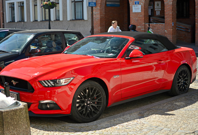 Ford Mustang GT Convertible 2015