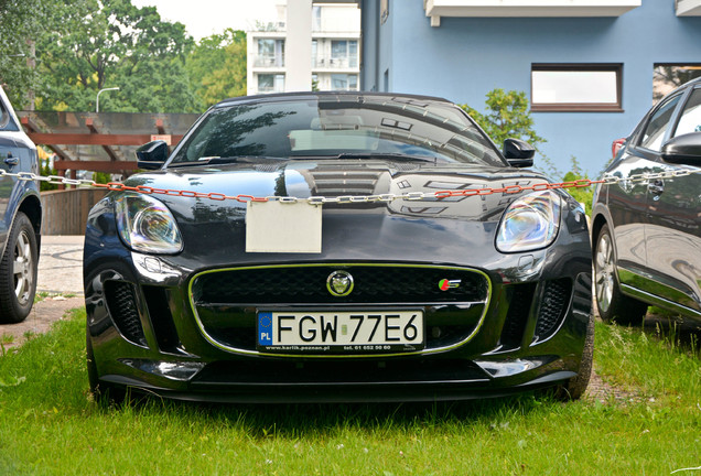 Jaguar F-TYPE S Convertible