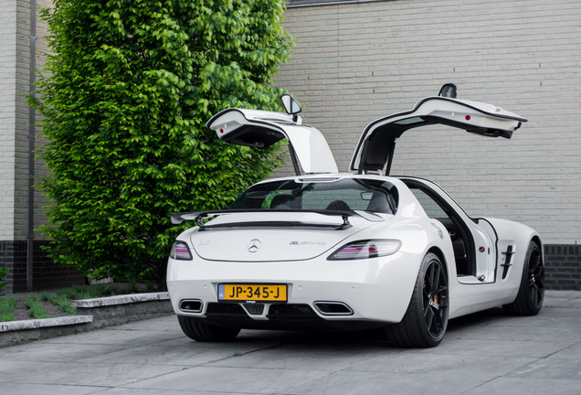 Mercedes-Benz SLS AMG GT Final Edition