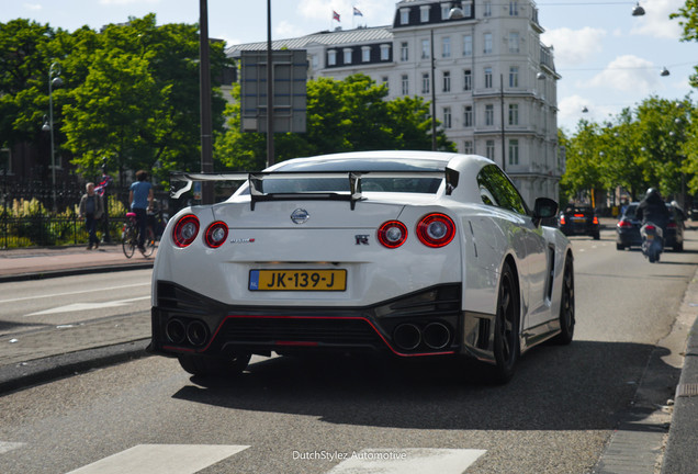 Nissan GT-R 2011 Nismo