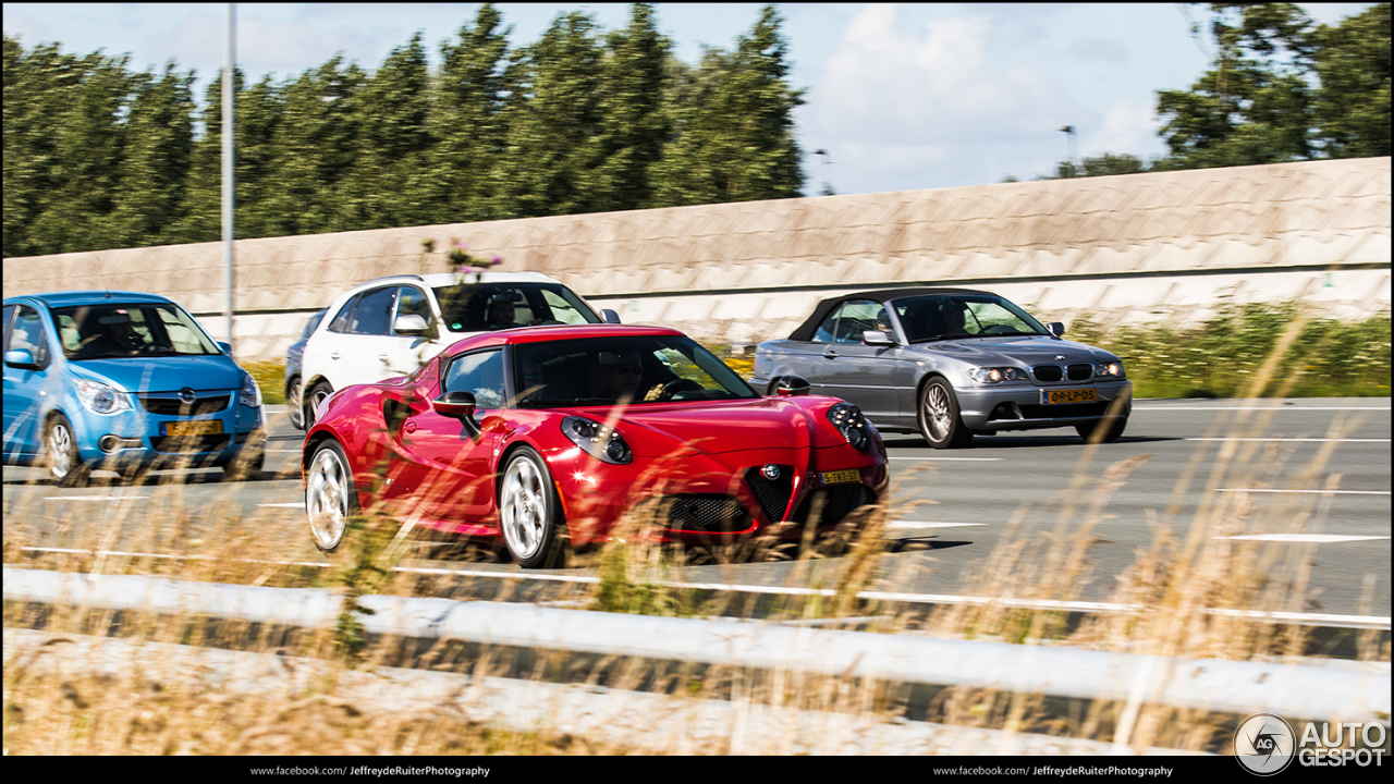 Alfa Romeo 4C Coupé