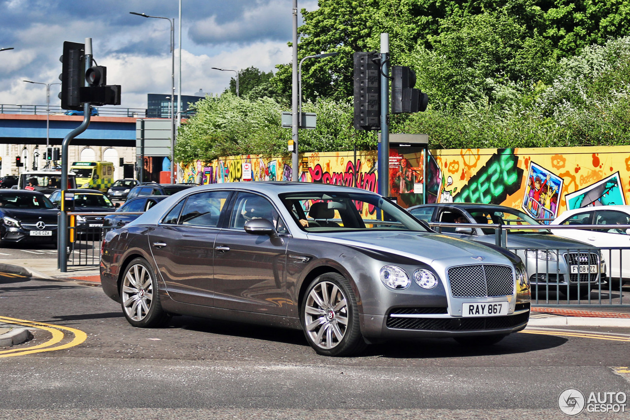 Bentley Flying Spur V8