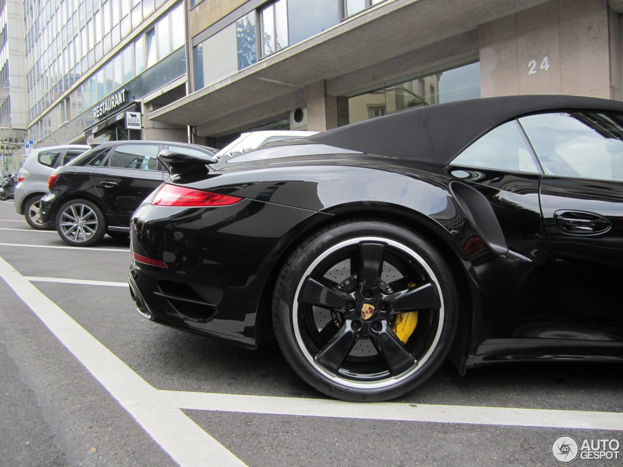 Porsche 991 Turbo S Cabriolet MkI