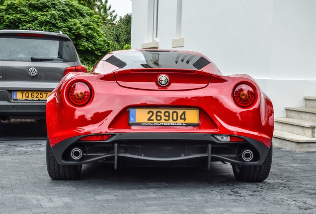 Alfa Romeo 4C Coupé