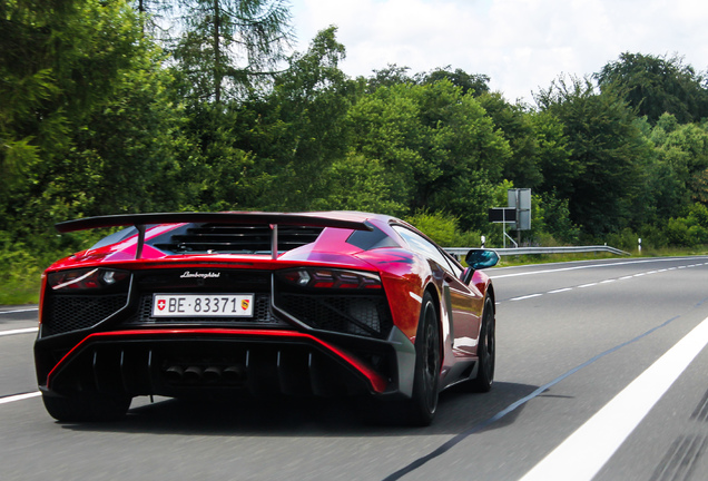 Lamborghini Aventador LP750-4 SuperVeloce