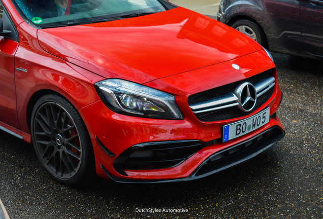 Mercedes-AMG A 45 W176 2015