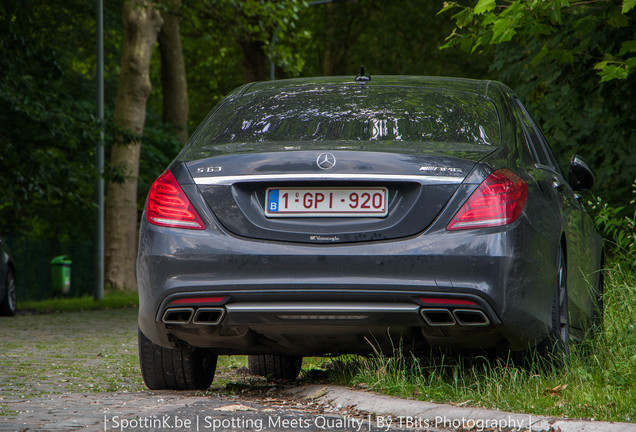 Mercedes-Benz S 63 AMG V222