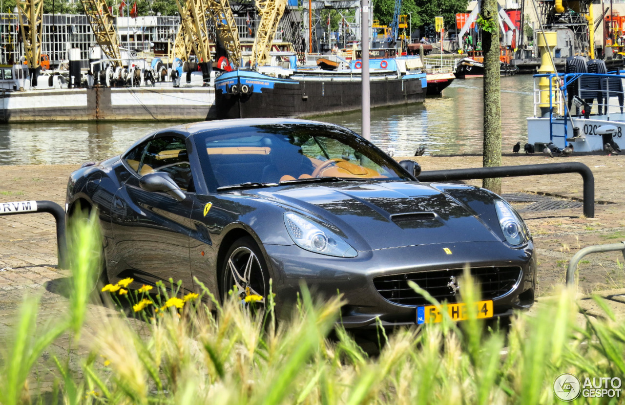 Ferrari California