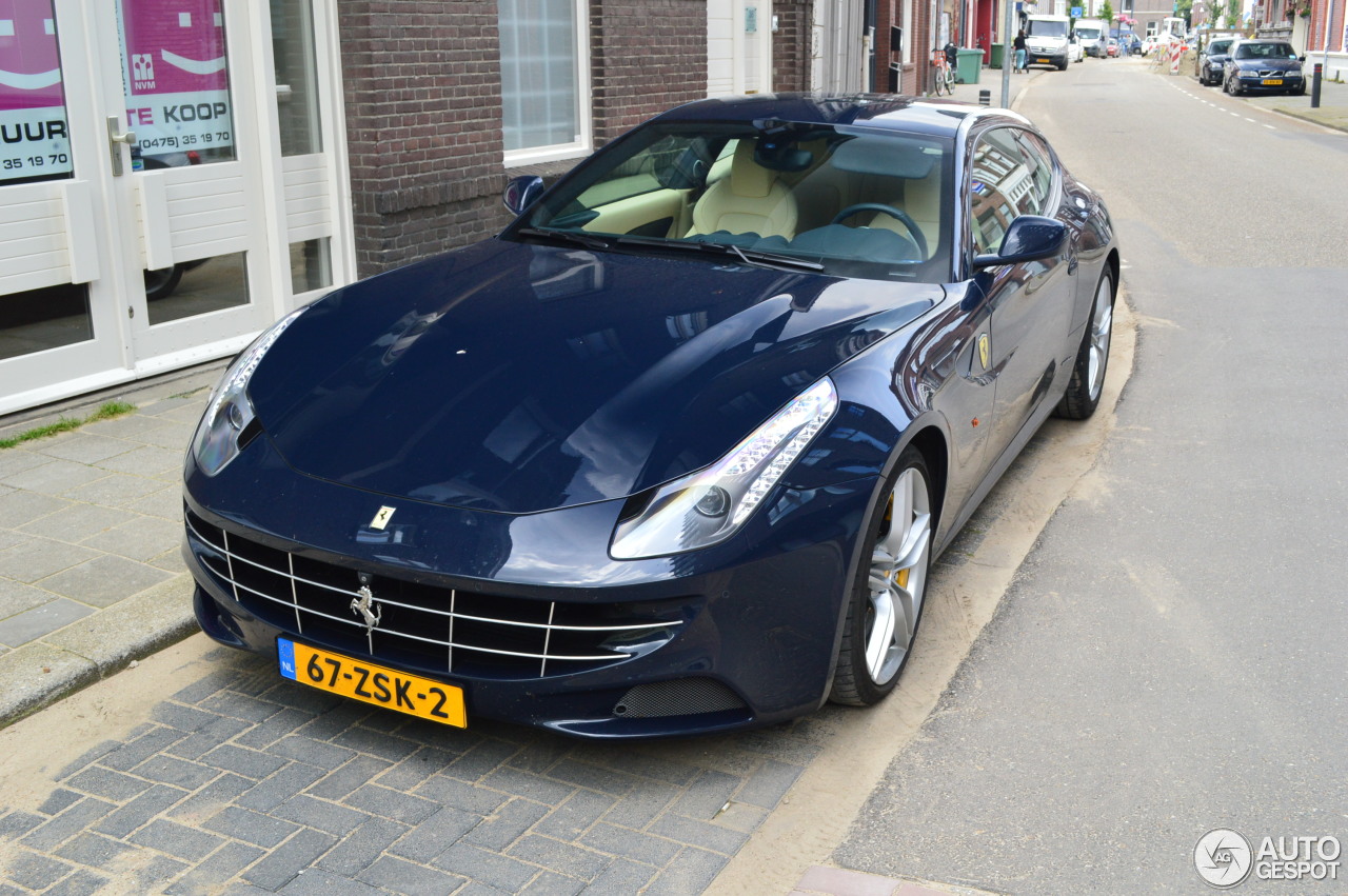 Ferrari FF