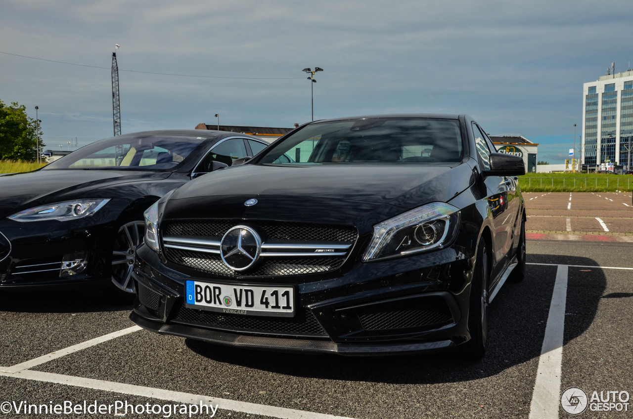 Mercedes-Benz A 45 AMG