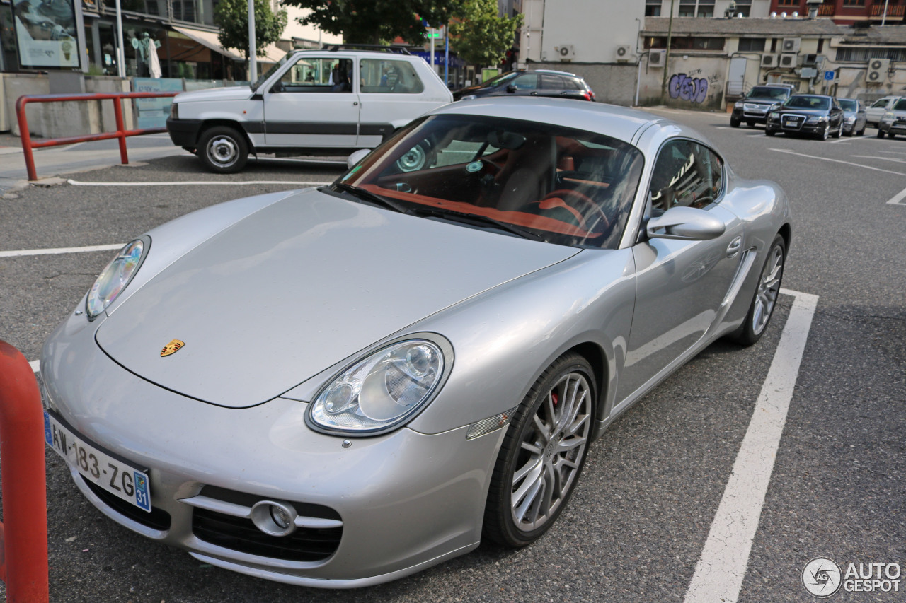 Porsche 987 Cayman S