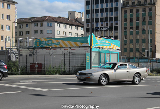 Aston Martin Virage