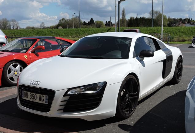 Audi R8 V10