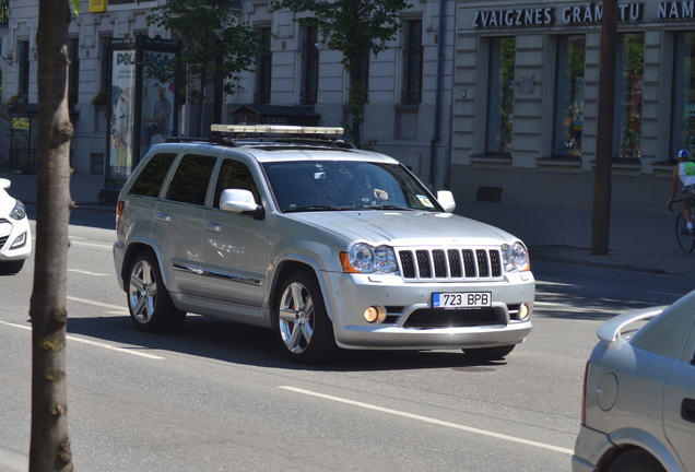 Jeep Grand Cherokee SRT-8 2005