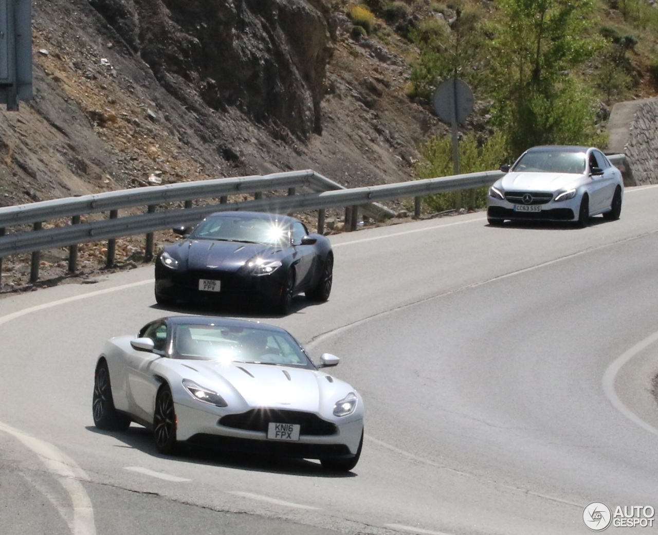 Aston Martin DB11