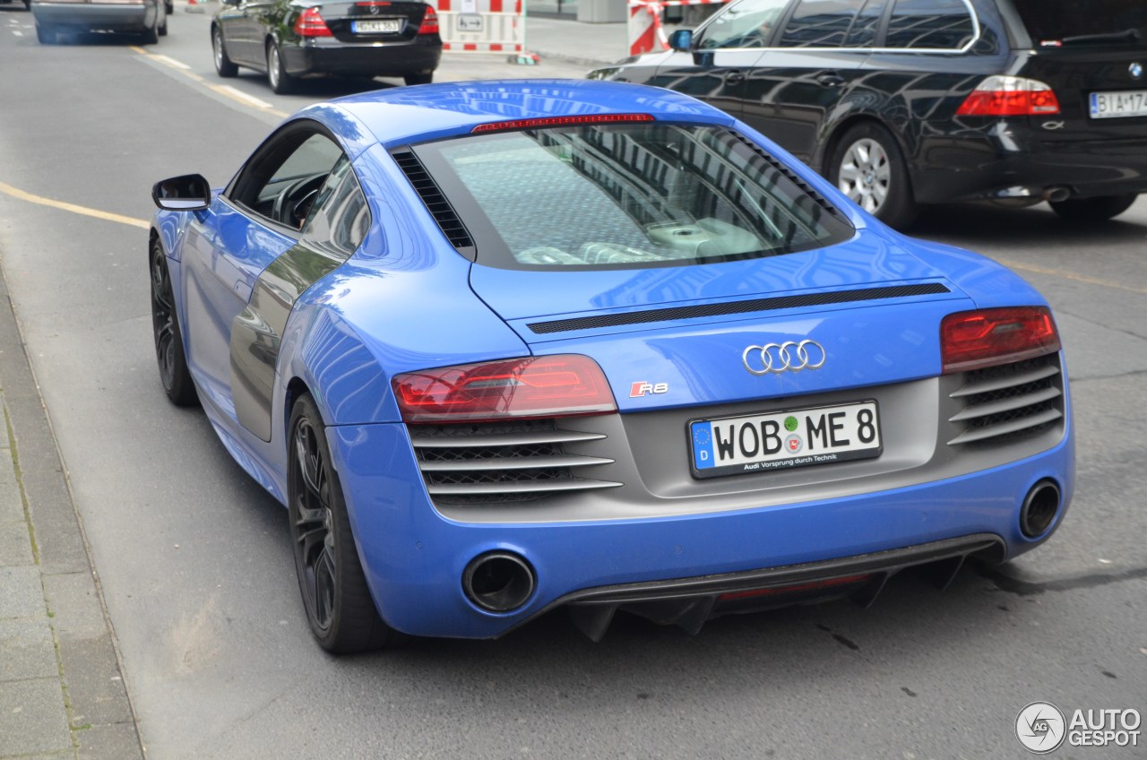 Audi R8 V10 Plus 2013