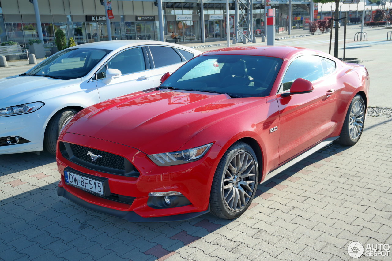 Ford Mustang GT 2015