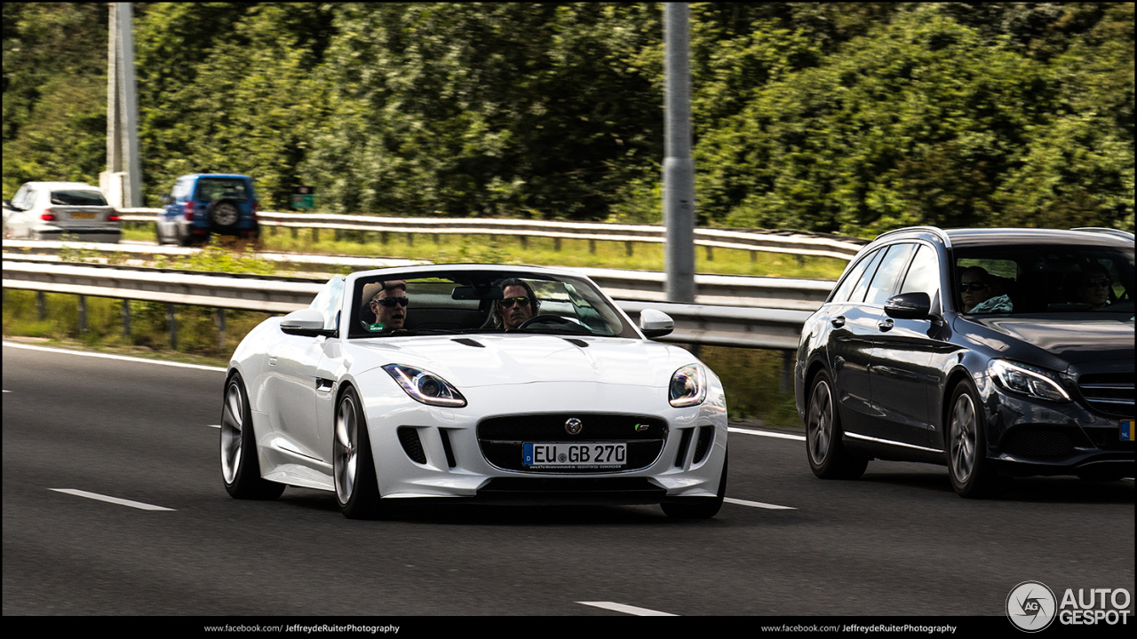 Jaguar F-TYPE S Convertible