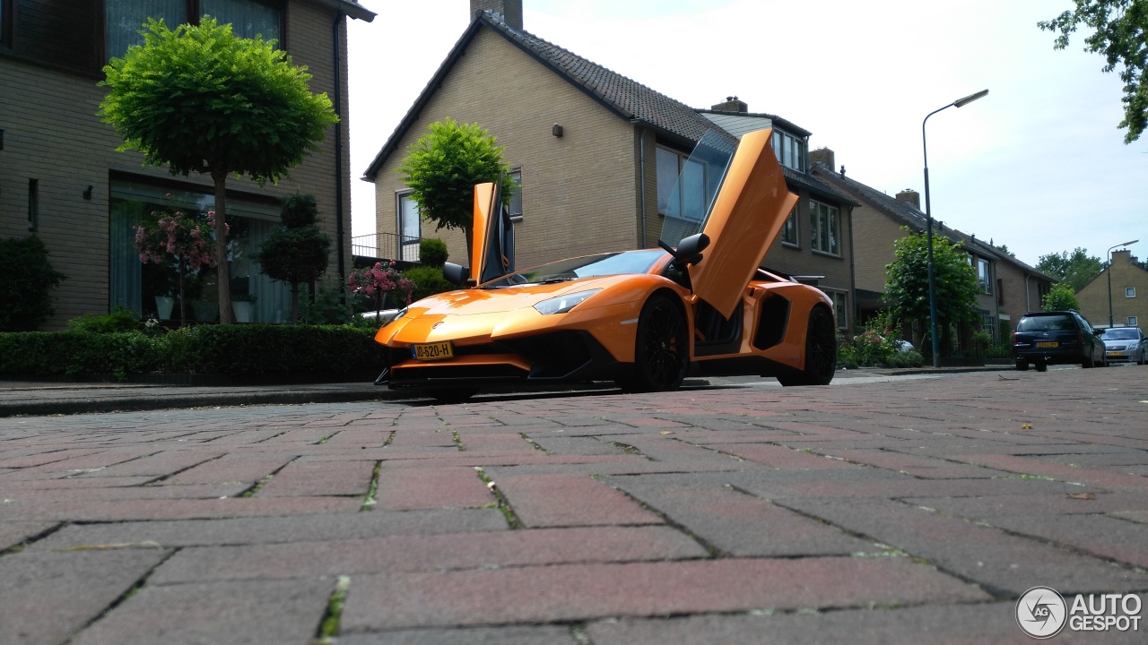 Lamborghini Aventador LP750-4 SuperVeloce