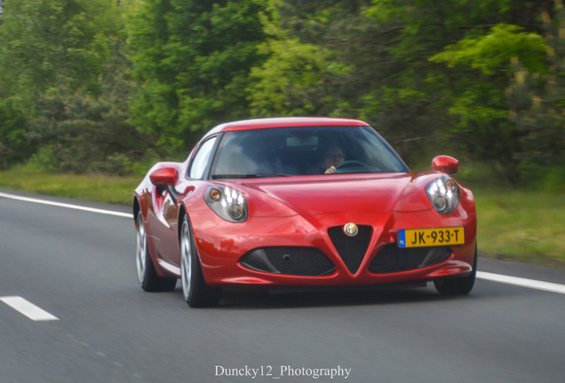 Alfa Romeo 4C Coupé