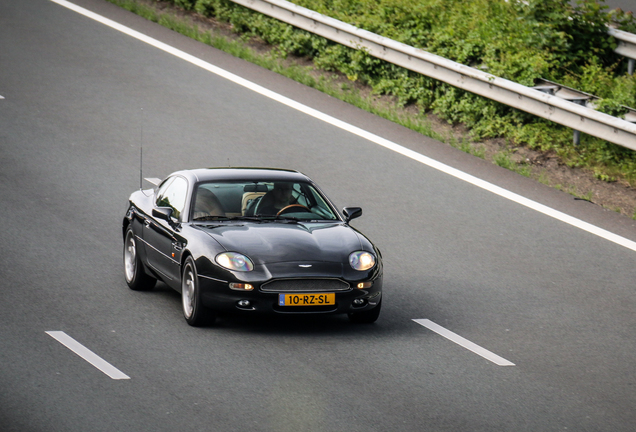 Aston Martin DB7