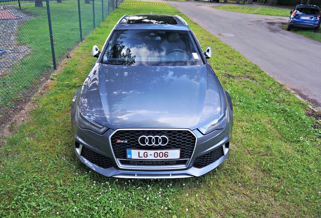 Audi RS6 Avant C7 2015