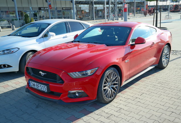 Ford Mustang GT 2015