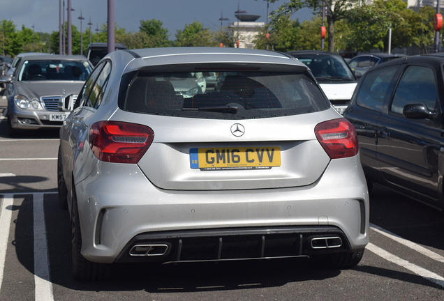 Mercedes-AMG A 45 W176 2015