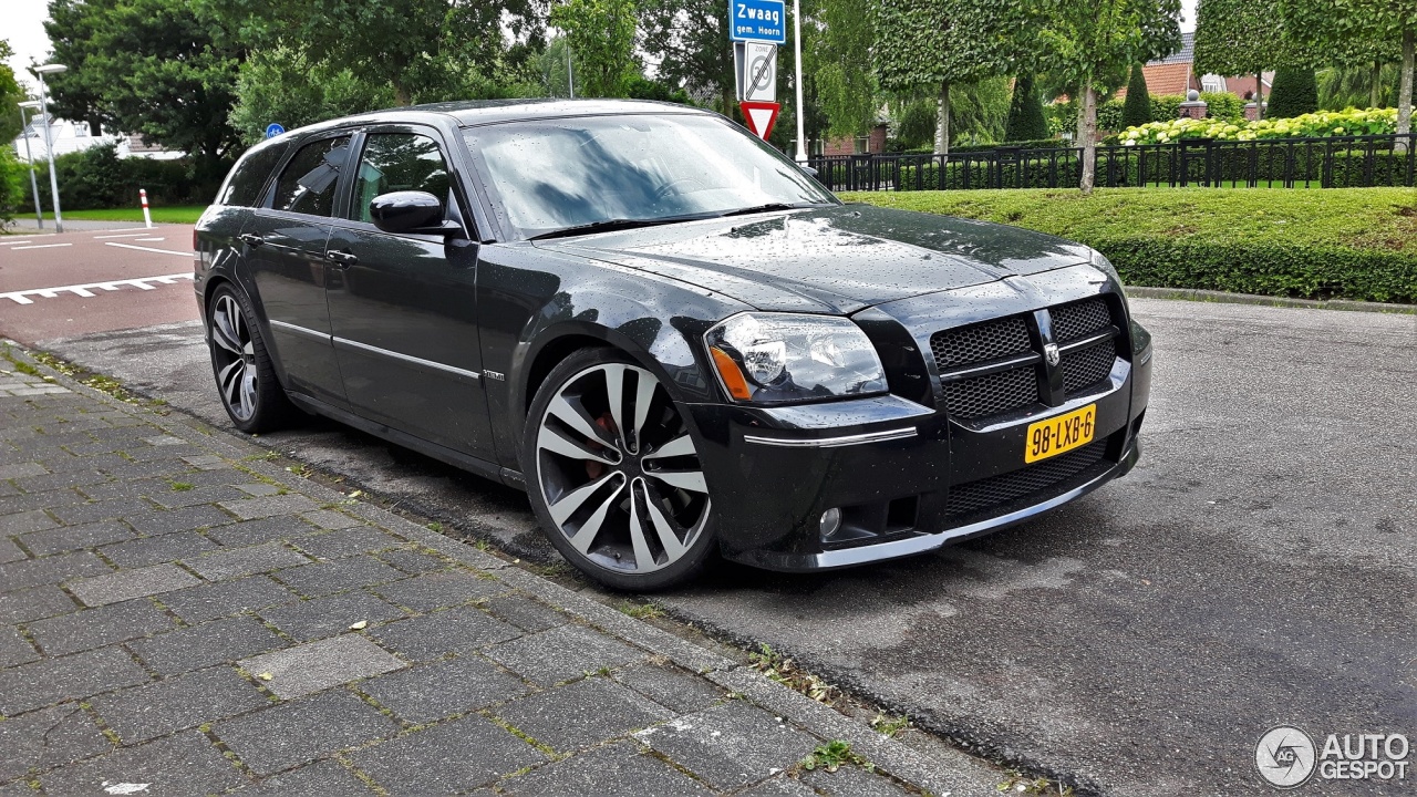 Dodge Magnum SRT-8