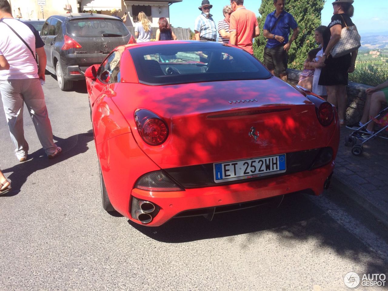 Ferrari California