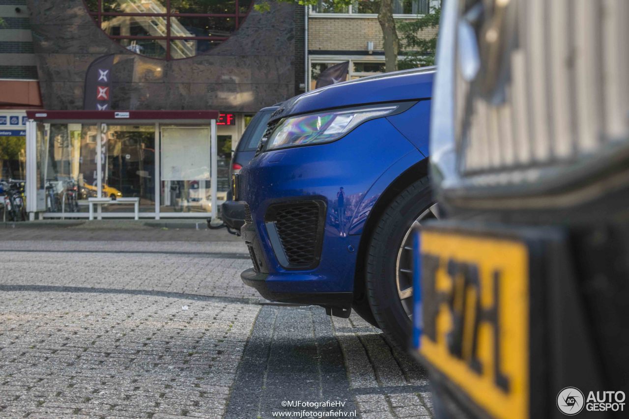 Land Rover Range Rover Sport SVR