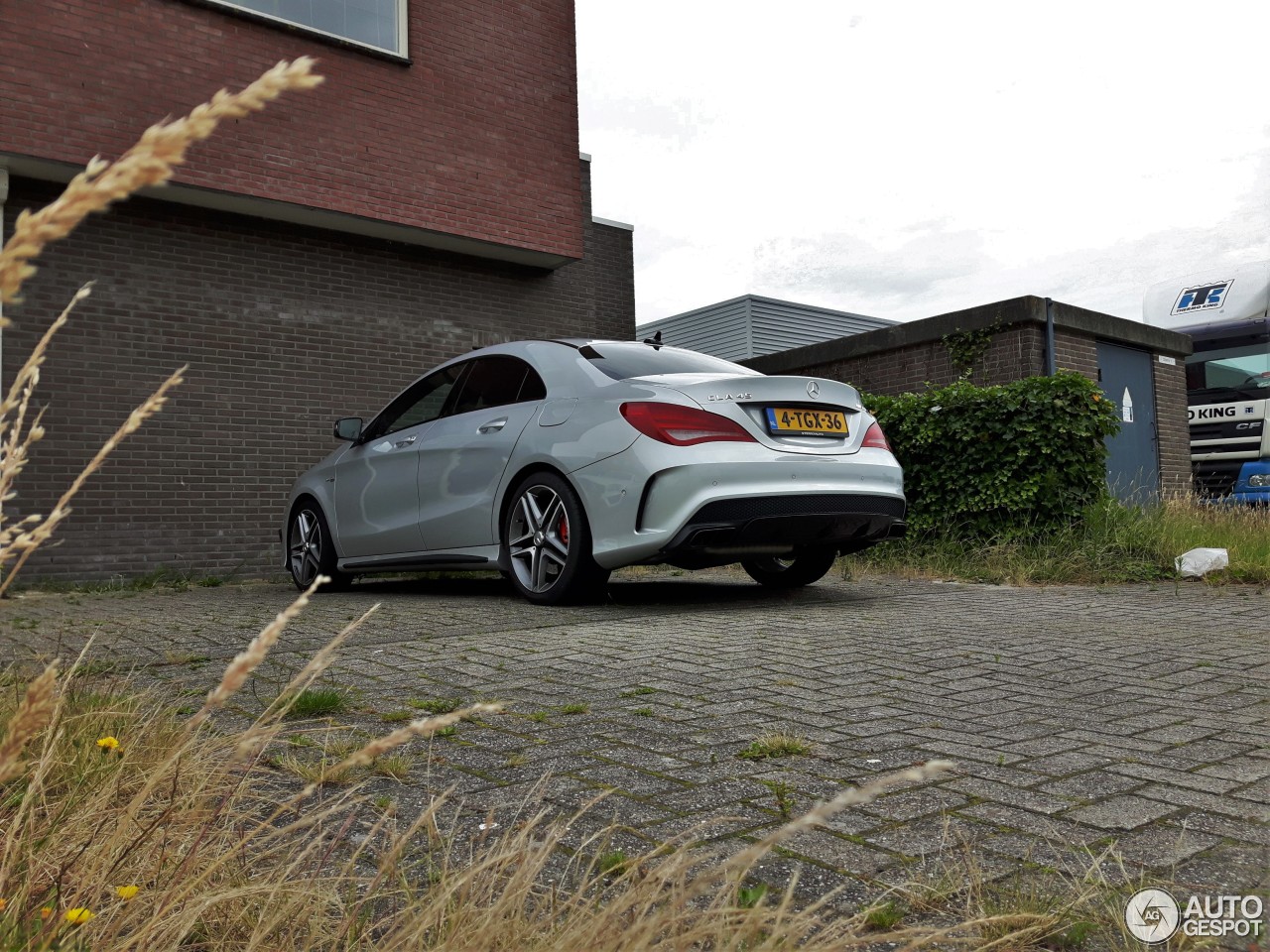 Mercedes-Benz CLA 45 AMG C117