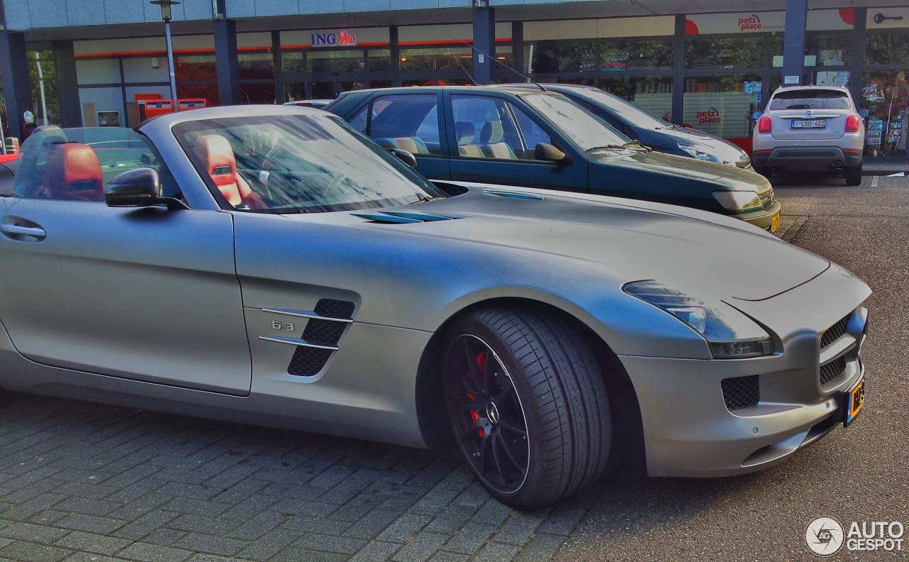 Mercedes-Benz SLS AMG Roadster