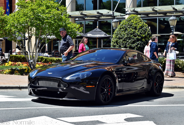 Aston Martin V12 Vantage S