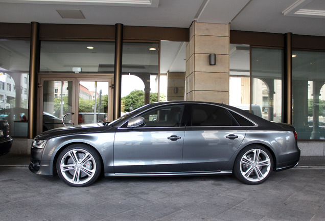 Audi S8 D4 2014
