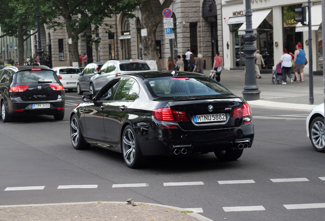 BMW M5 F10 2014