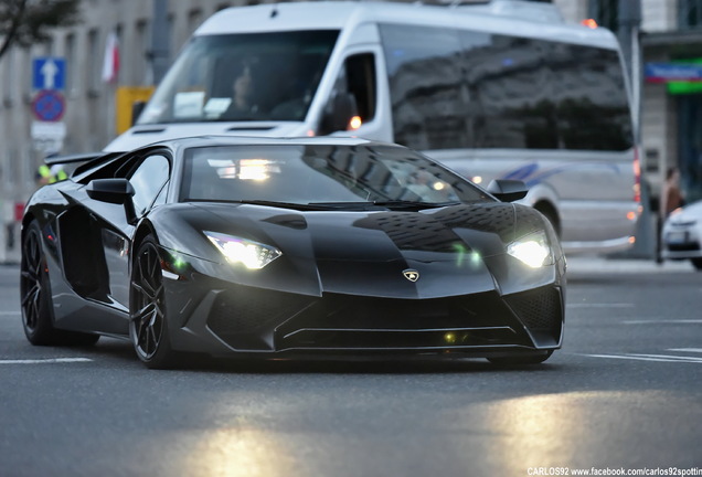 Lamborghini Aventador LP750-4 SuperVeloce