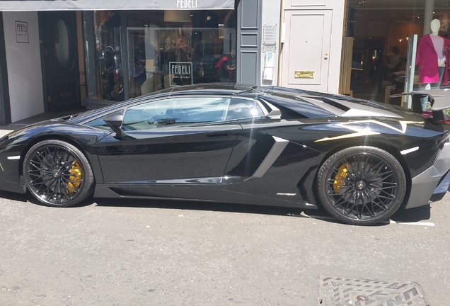 Lamborghini Aventador LP750-4 SuperVeloce Roadster