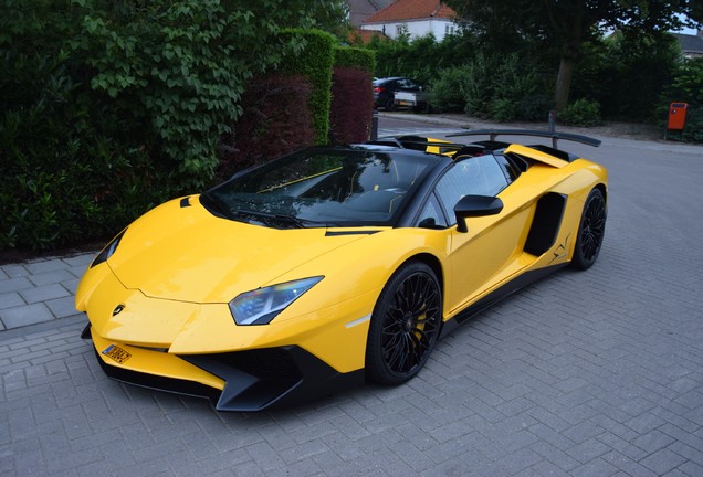 Lamborghini Aventador LP750-4 SuperVeloce Roadster