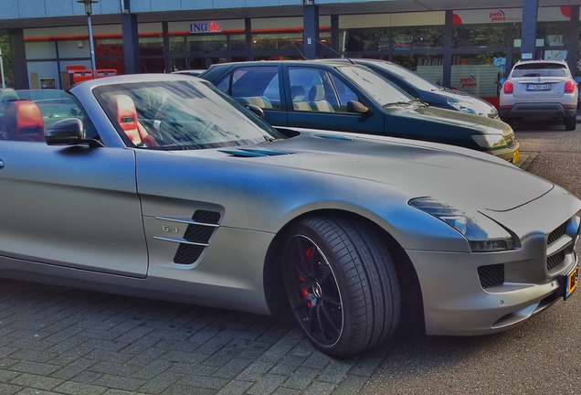 Mercedes-Benz SLS AMG Roadster