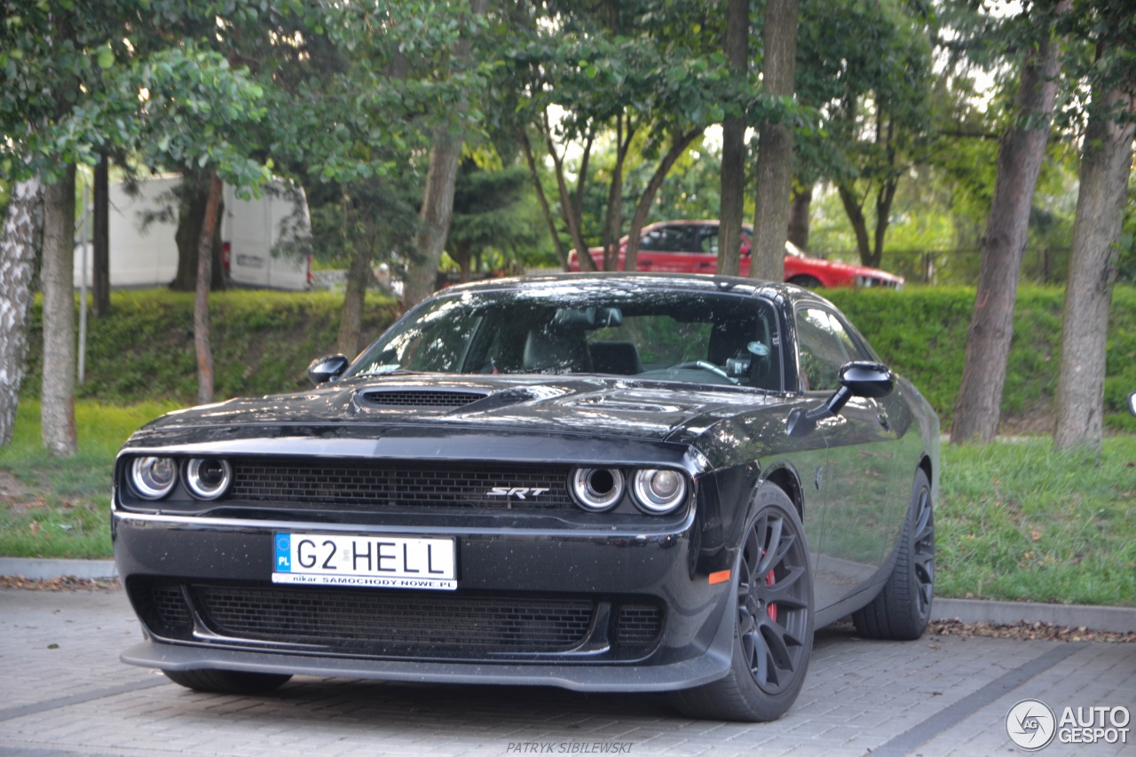 Dodge Challenger SRT Hellcat