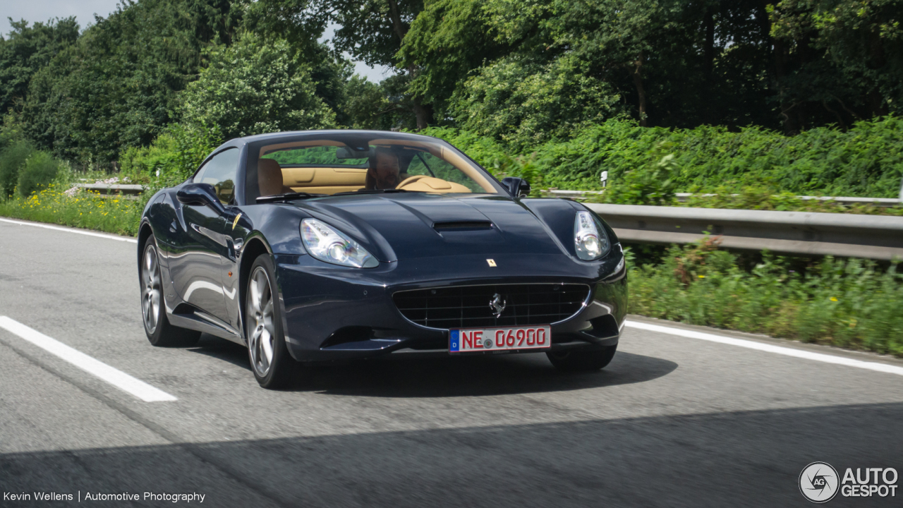 Ferrari California