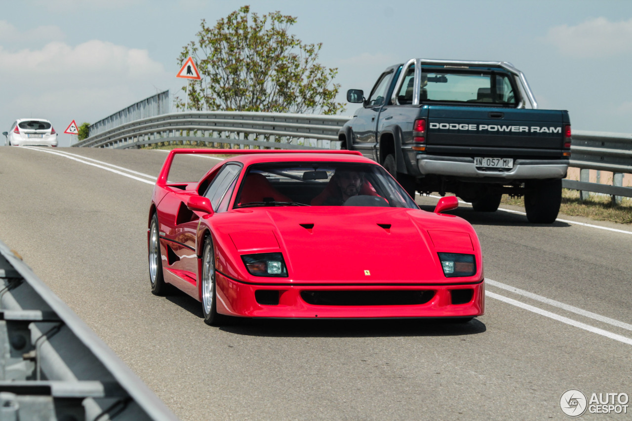 Ferrari F40