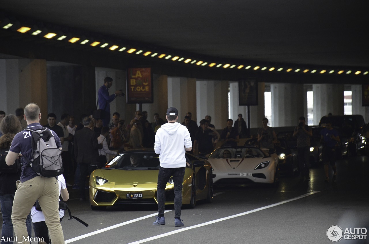 Lamborghini Aventador LP700-4 Roadster