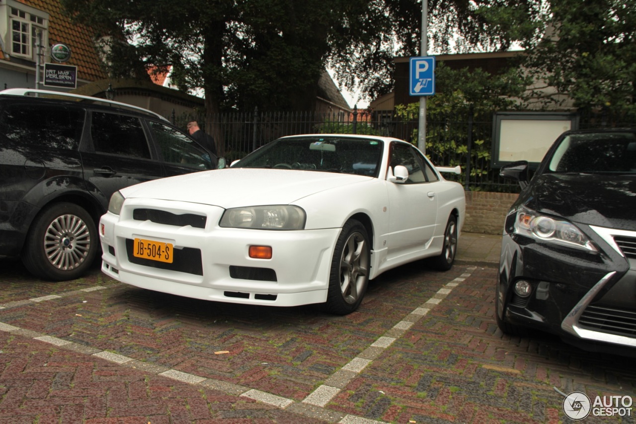 Nissan Skyline R34